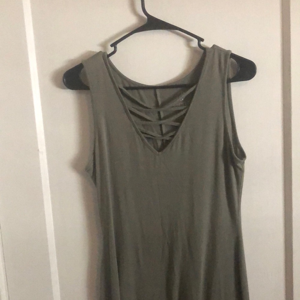 Green midi dress